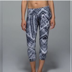 Lululemon women’s wunder under crop 4